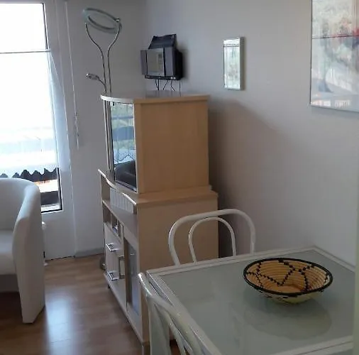 아파트 Remointze Cosy & Center By Alpvision Residences 베이소나츠